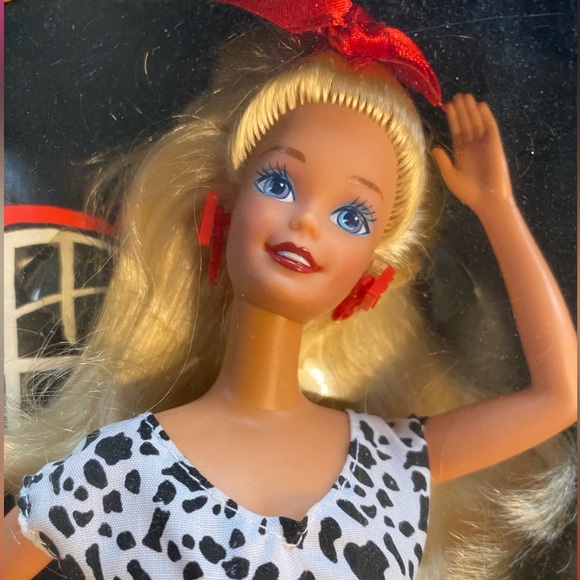 Mattel Spots n Dots Barbie. Vintage special edition with Dalmation  dog 1993 - Picture 2 of 4